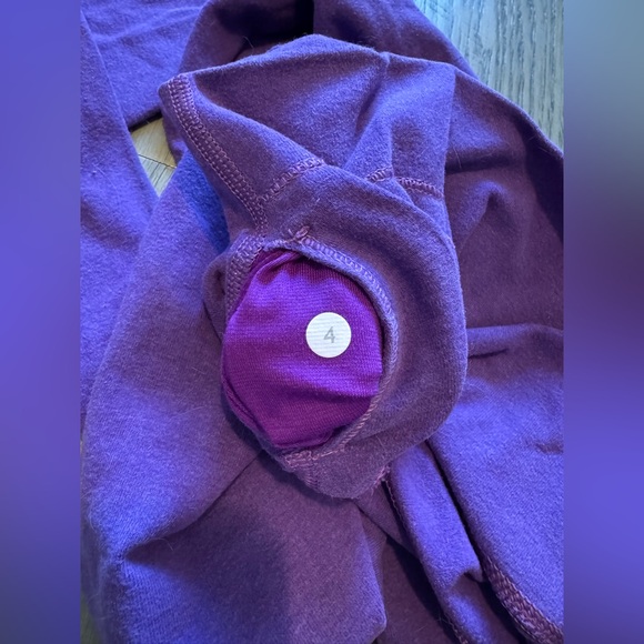 Size 4 Wonder Under purple - Picture 6 of 7